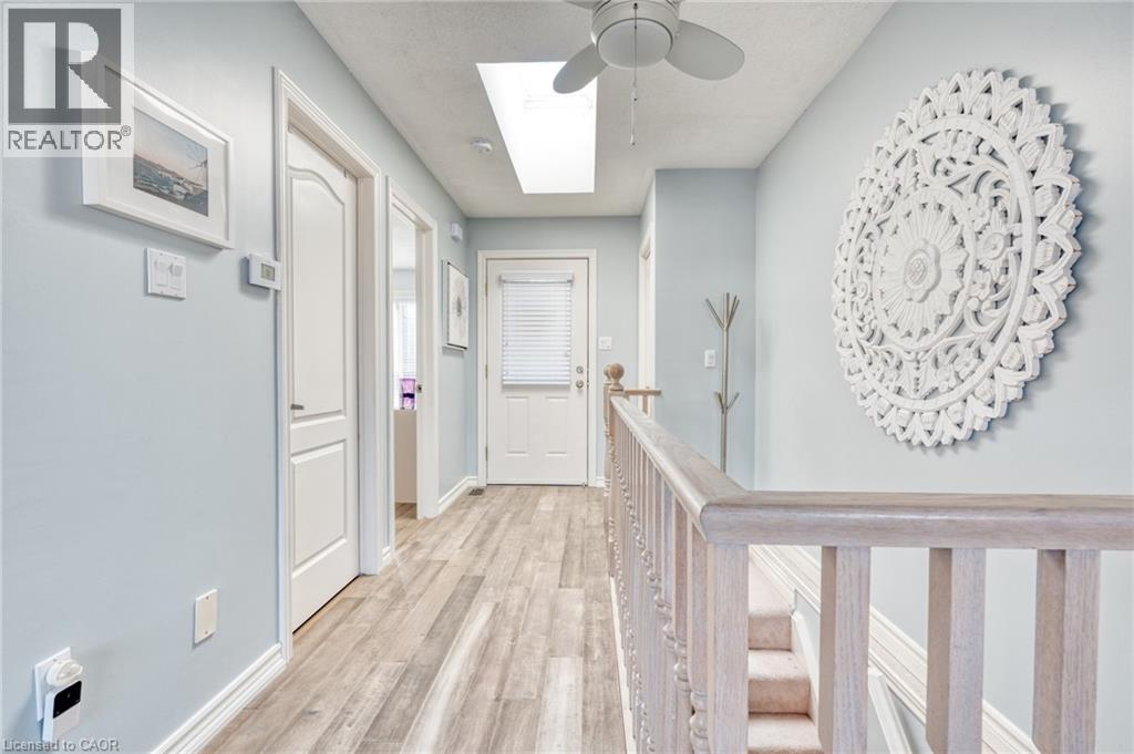 175 Fiddlers Green Road Unit# 3, Ancaster, Ontario  L9G 4X7 - Photo 2 - 40805943