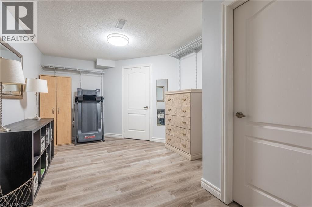 175 Fiddlers Green Road Unit# 3, Ancaster, Ontario  L9G 4X7 - Photo 21 - 40805943