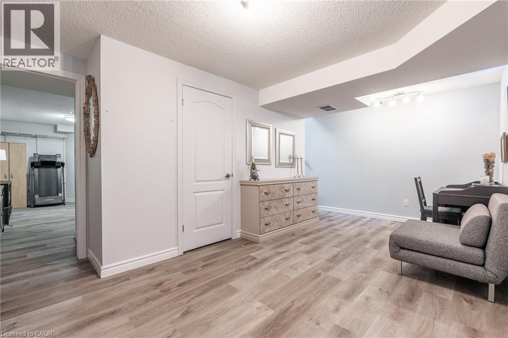 175 Fiddlers Green Road Unit# 3, Ancaster, Ontario  L9G 4X7 - Photo 20 - 40805943