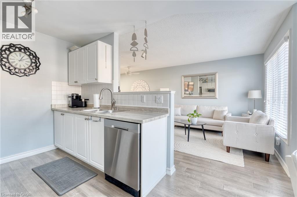 175 Fiddlers Green Road Unit# 3, Ancaster, Ontario  L9G 4X7 - Photo 11 - 40805943