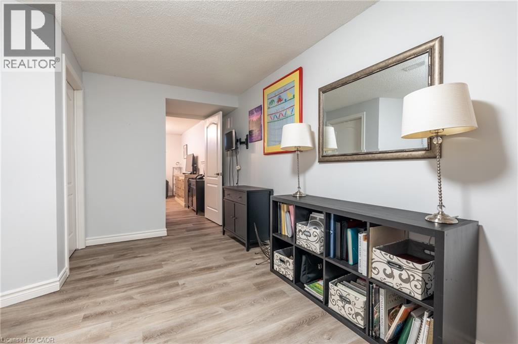 175 Fiddlers Green Road Unit# 3, Ancaster, Ontario  L9G 4X7 - Photo 22 - 40805943