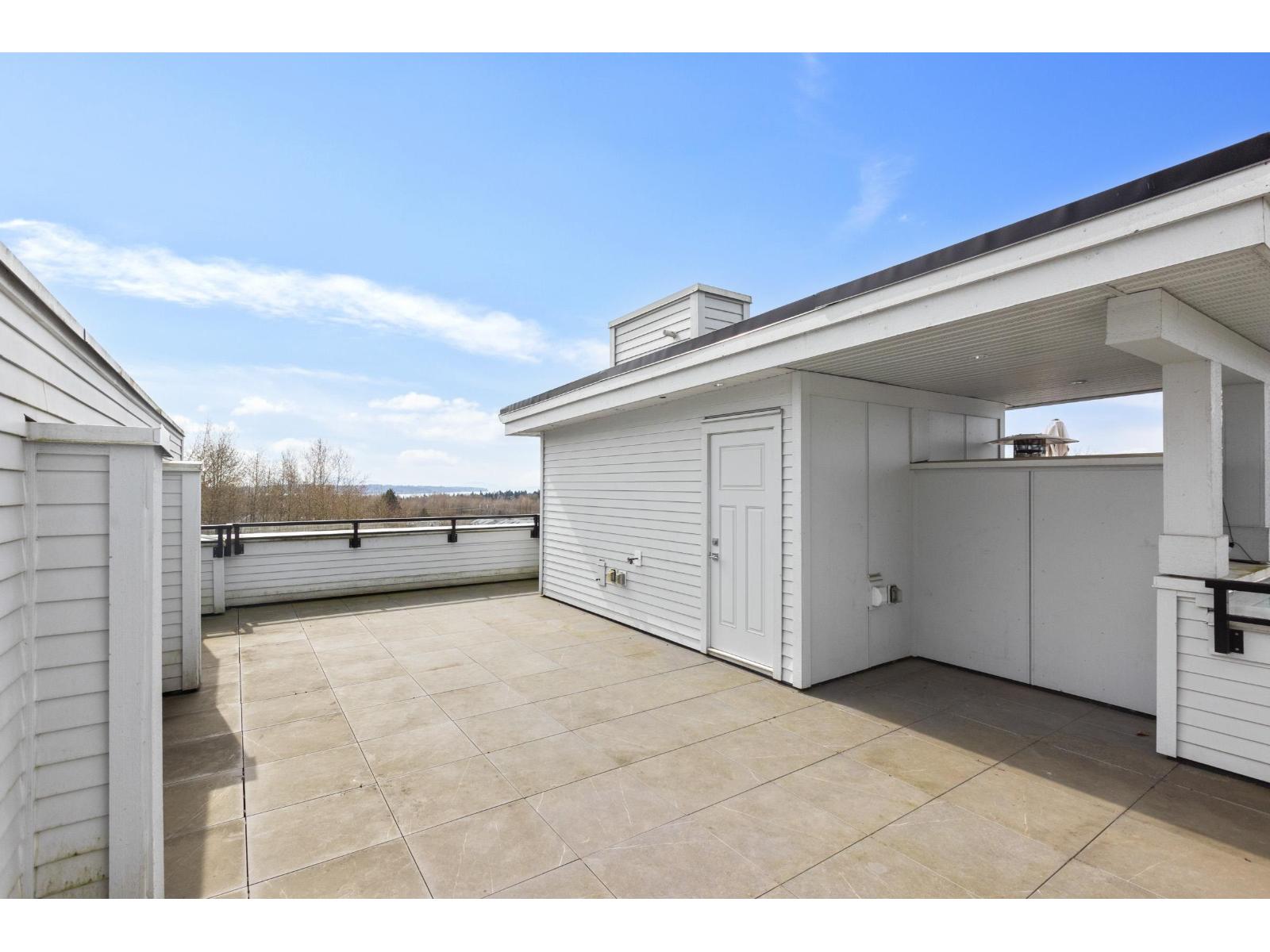 232 2218 Oak Meadows Drive, Surrey, British Columbia  V3Z 0W6 - Photo 32 - R3105320