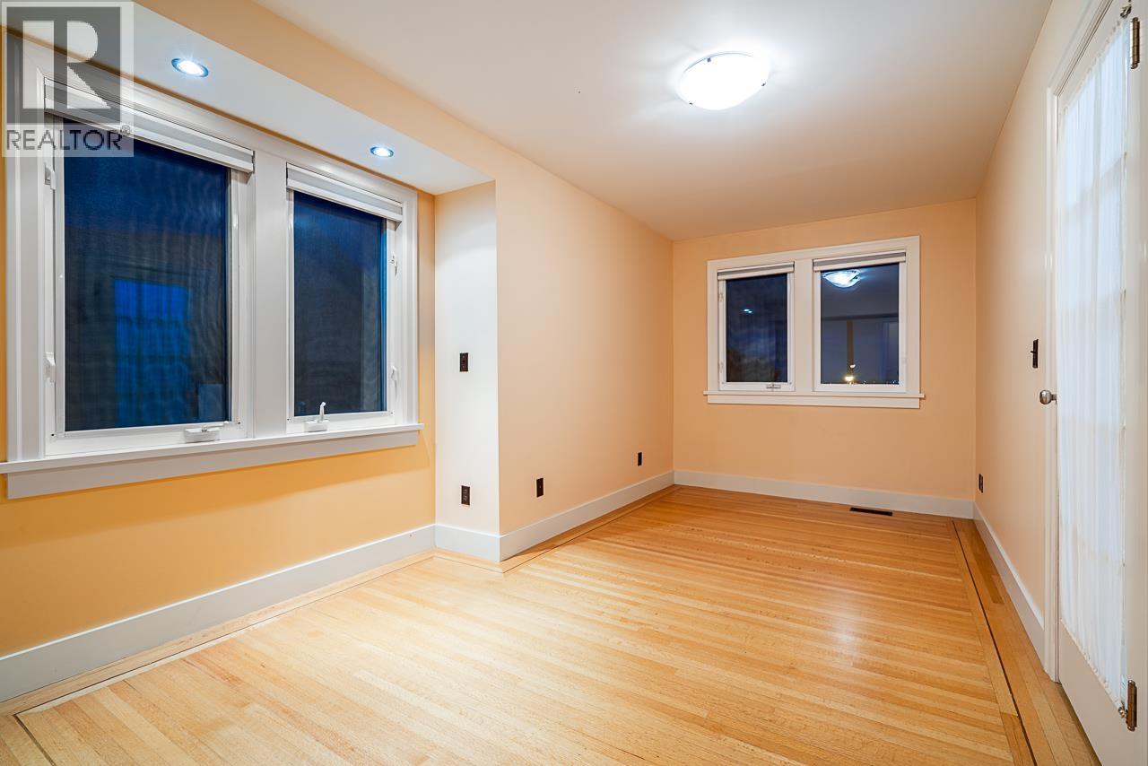 310 Ash Street, New Westminster, British Columbia  V3M 3M6 - Photo 8 - R3105611