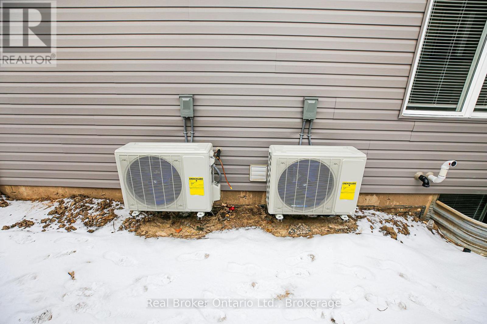 40 Pietz Avenue, Welland, Ontario  L3C 1Z5 - Photo 13 - X12941788