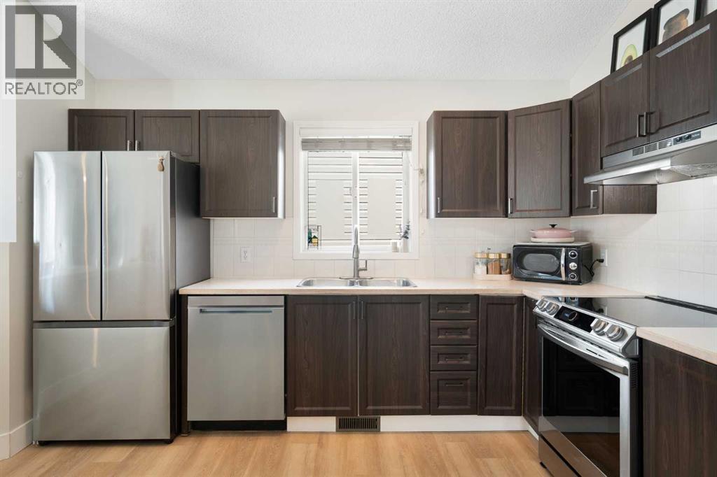 39 River Rock Circle Se, Calgary, Alberta  T2C 4C3 - Photo 11 - A2293479