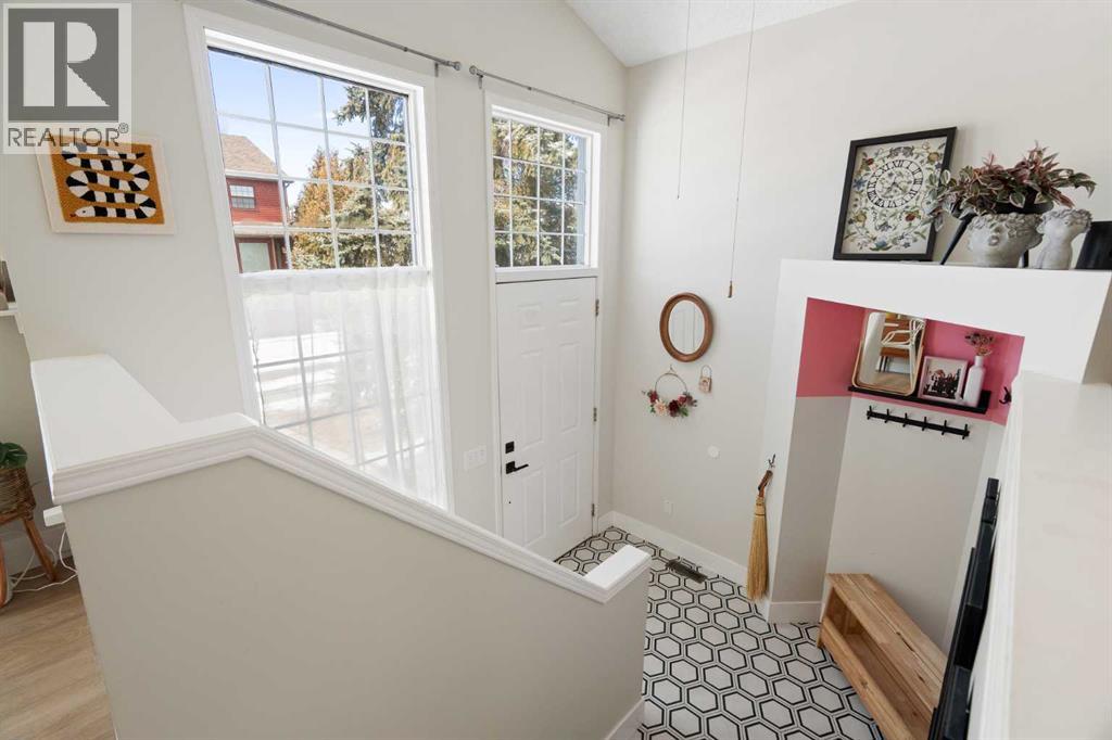 39 River Rock Circle Se, Calgary, Alberta  T2C 4C3 - Photo 4 - A2293479