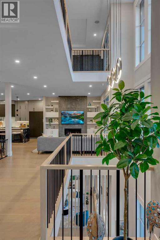 800 Elkton Close Sw, Calgary, Alberta  T3H 1W6 - Photo 26 - A2298003