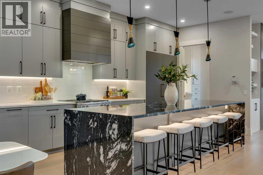 800 Elkton Close Sw, Calgary, Alberta  T3H 1W6 - Photo 31 - A2298003