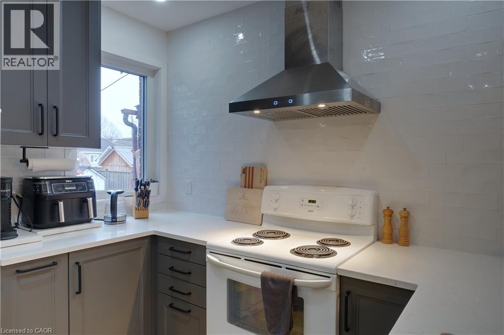 100 Huxley Avenue N, Hamilton, Ontario  L8H 4P2 - Photo 3 - 40816051