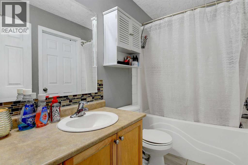 12901 93a Street, Grande Prairie, Alberta  T8X 1S6 - Photo 11 - A2290823