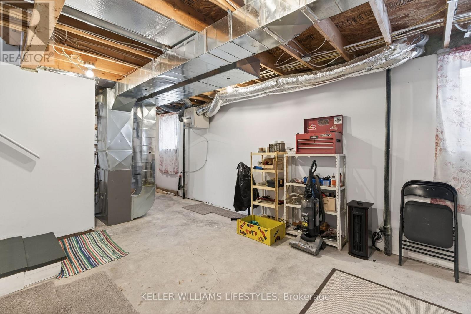 321 - 325 Buchanan Street, Strathroy-Caradoc, Ontario  N7G 1K6 - Photo 26 - X12941816