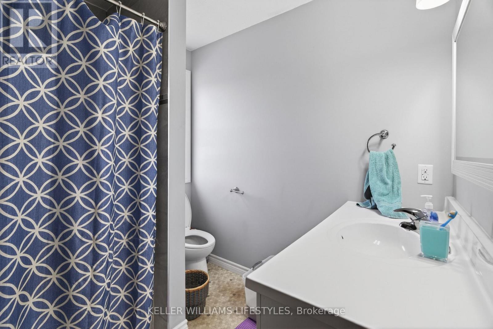 321 - 325 Buchanan Street, Strathroy-Caradoc, Ontario  N7G 1K6 - Photo 42 - X12941816