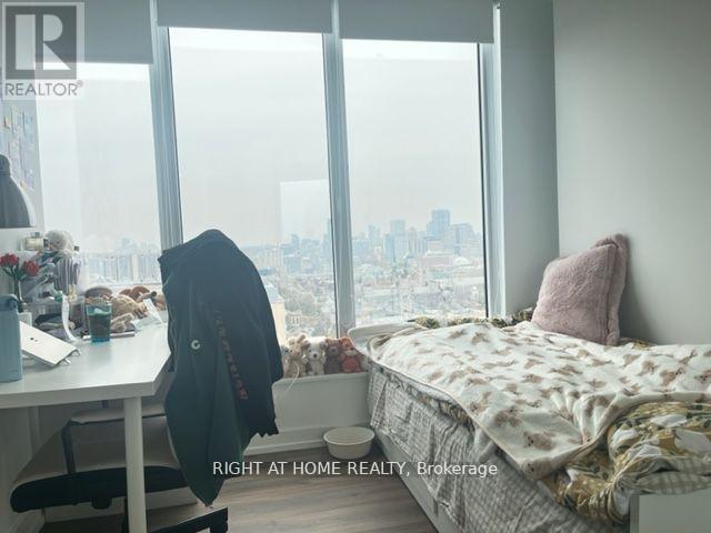 2104 - 203 College Street, Toronto, Ontario  M5T 1P9 - Photo 5 - C12941832