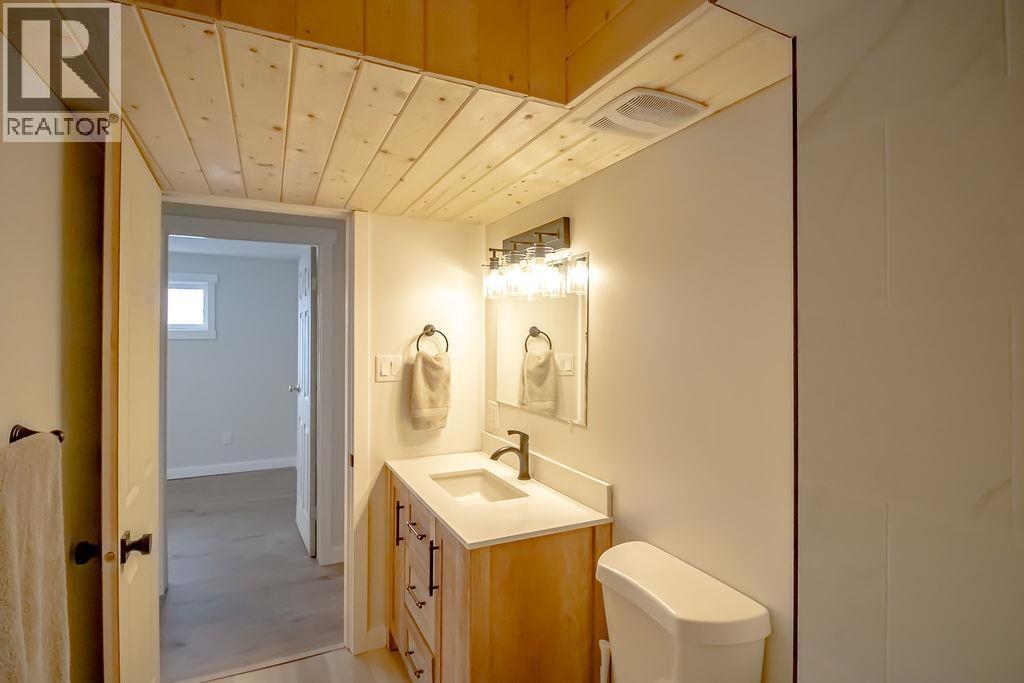 120 Elm Street, Fort St. James, British Columbia  V0J 1P0 - Photo 19 - R3104702