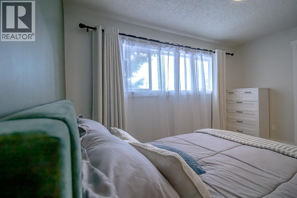 120 Elm Street, Fort St. James, British Columbia  V0J 1P0 - Photo 21 - R3104702