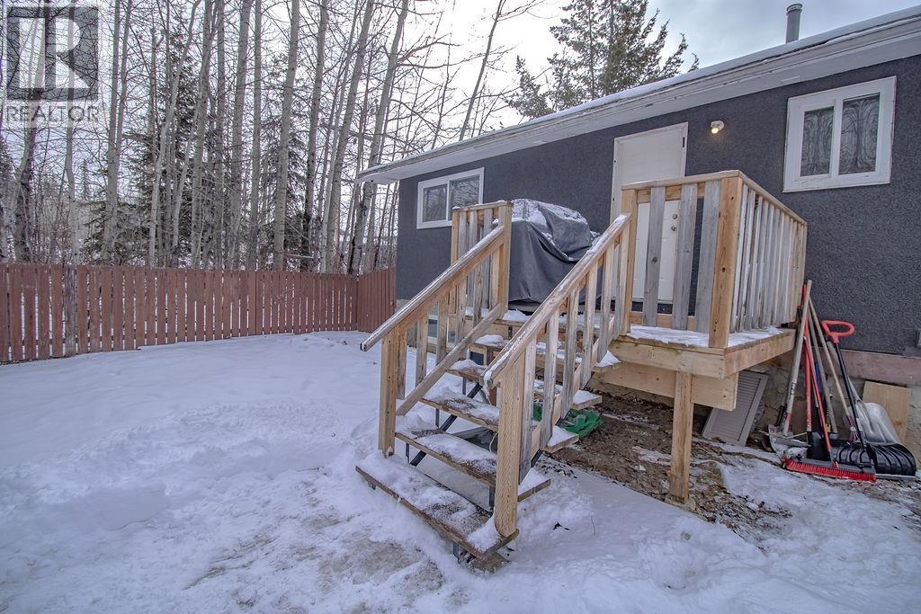 120 Elm Street, Fort St. James, British Columbia  V0J 1P0 - Photo 36 - R3104702