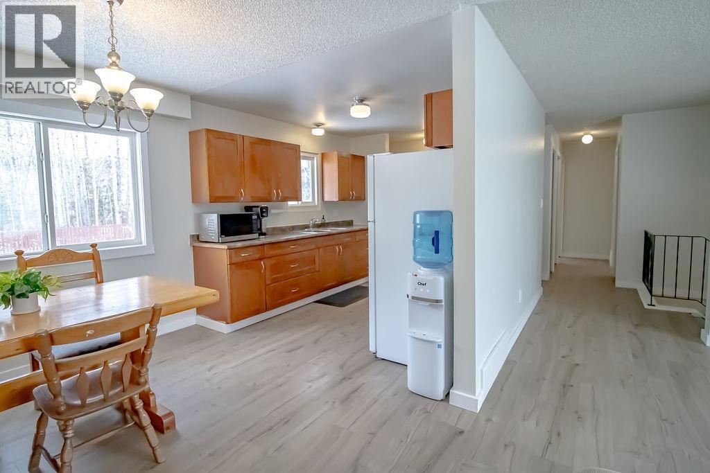 120 Elm Street, Fort St. James, British Columbia  V0J 1P0 - Photo 8 - R3104702