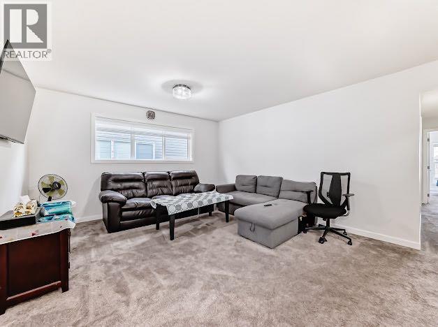 198 Lucas Heights Nw, Calgary, Alberta  T3P 1X4 - Photo 29 - A2295301