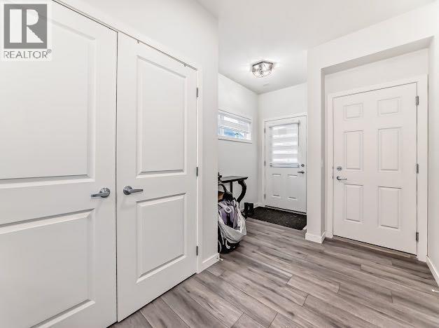 198 Lucas Heights Nw, Calgary, Alberta  T3P 1X4 - Photo 4 - A2295301