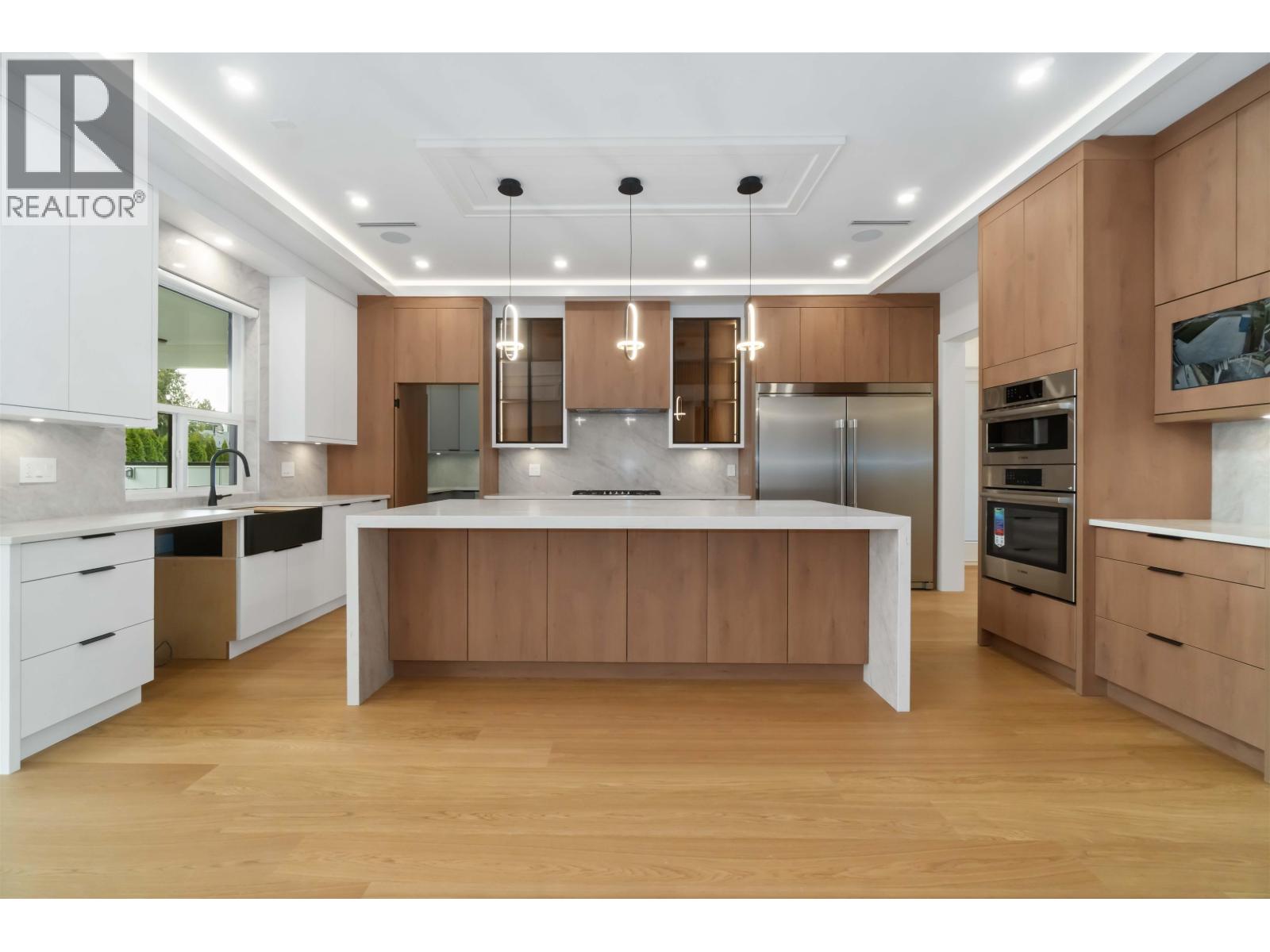 827 Atkins Street, Coquitlam, British Columbia  V3J 5Z6 - Photo 4 - R3105275