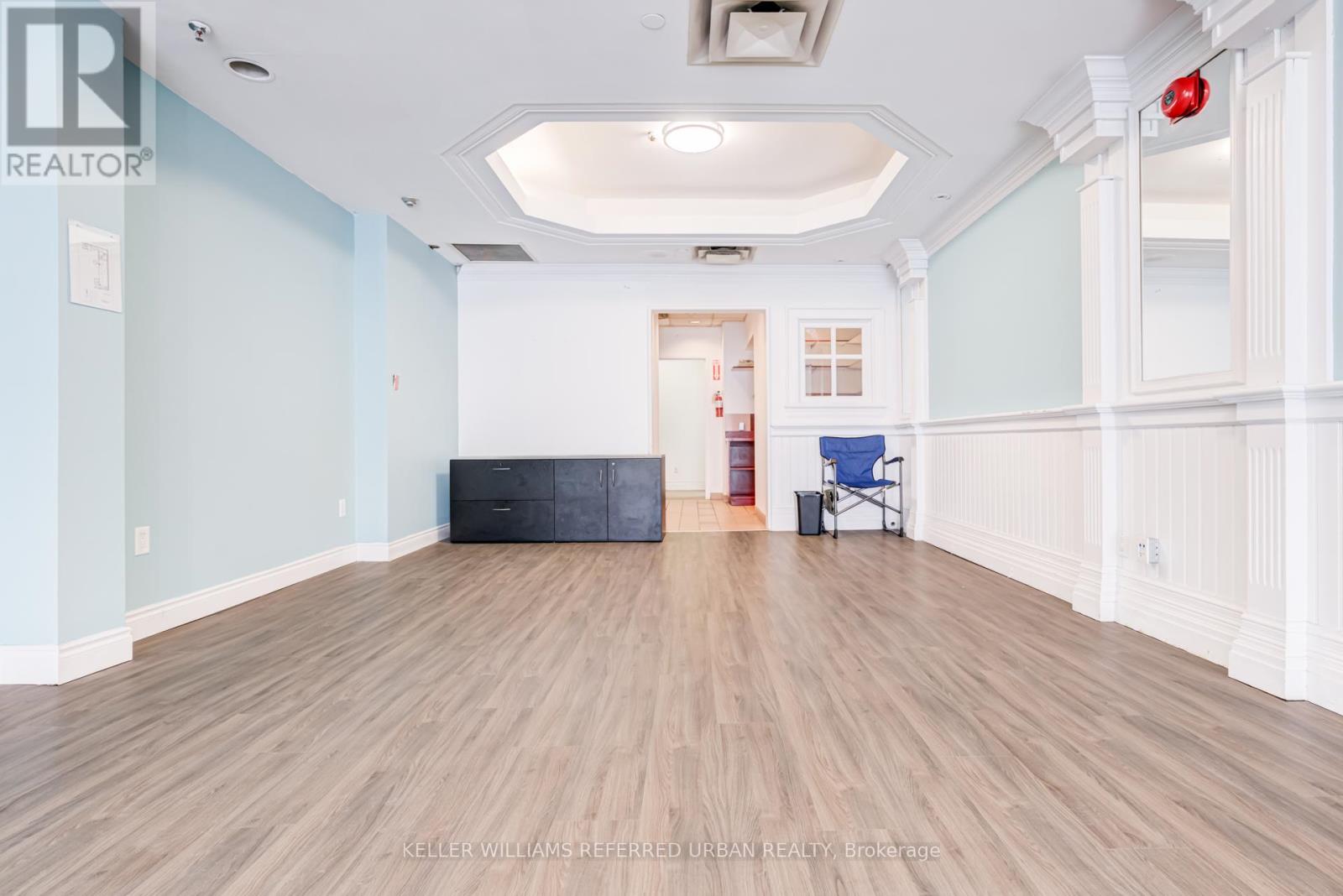 706 Pape Avenue, Toronto, Ontario  M4K 3S7 - Photo 10 - E12941812