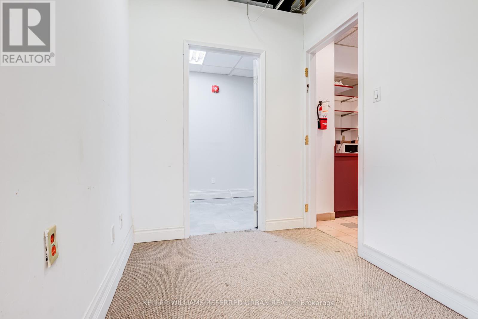 706 Pape Avenue, Toronto, Ontario  M4K 3S7 - Photo 21 - E12941812