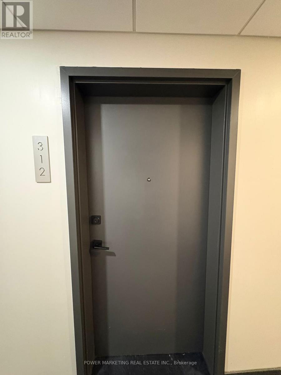 312 - 3600 Brian Coburn Boulevard, Ottawa, Ontario  K4A 5T8 - Photo 3 - X12941790