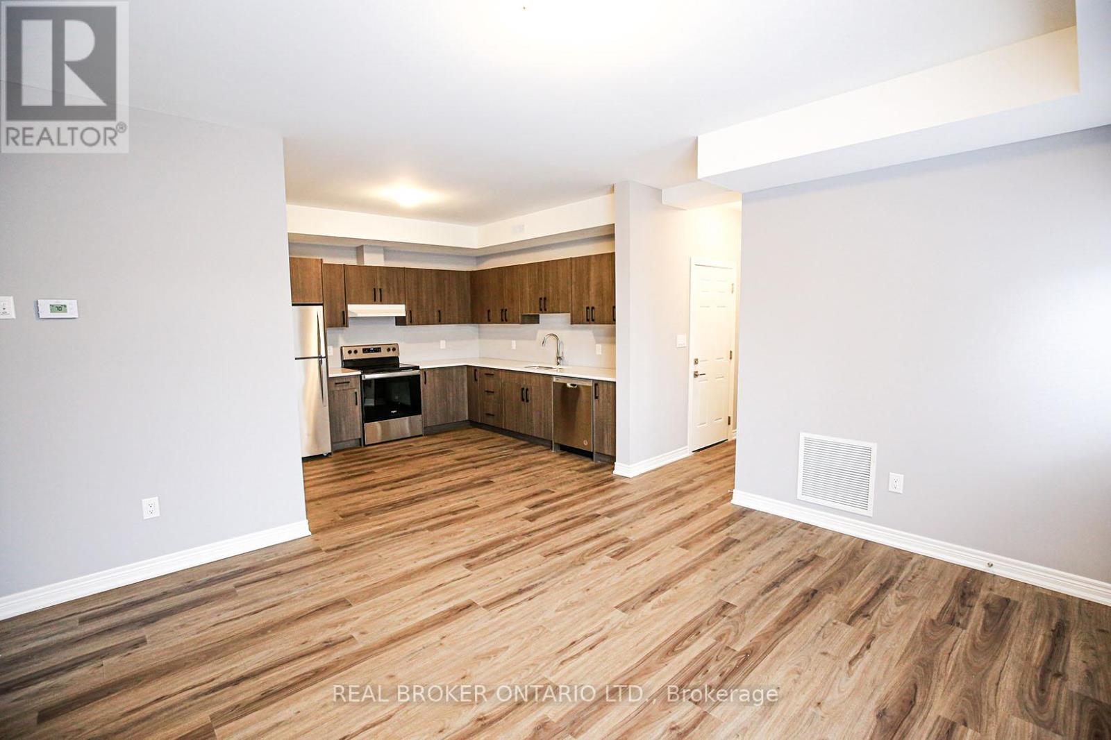 46 Pietz Avenue, Welland, Ontario  L3C 1Z5 - Photo 10 - X12941800