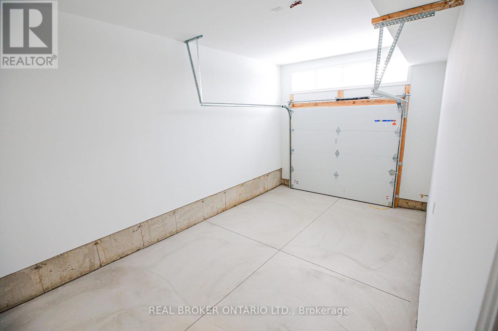 46 Pietz Avenue, Welland, Ontario  L3C 1Z5 - Photo 16 - X12941800