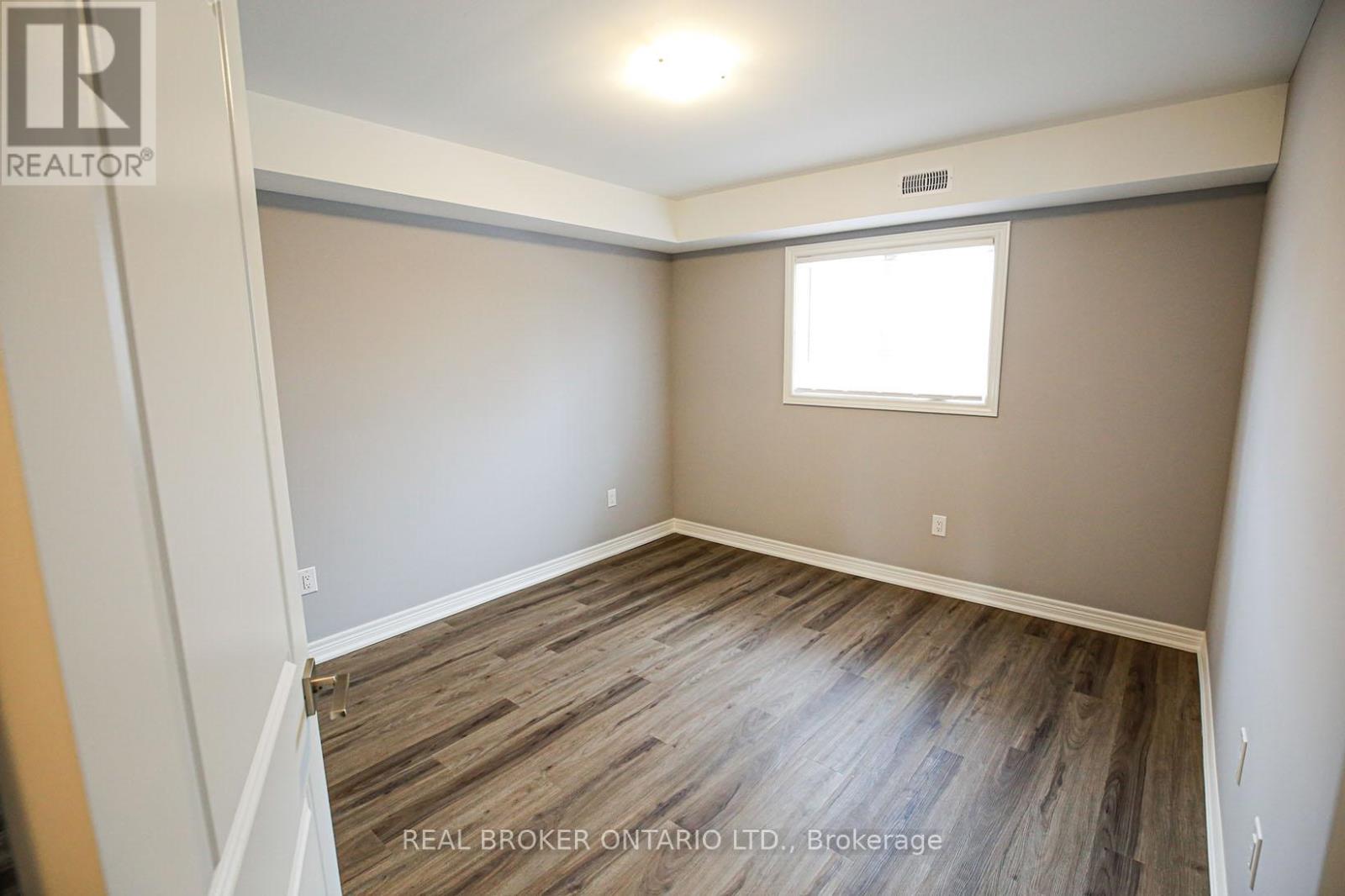 46 Pietz Avenue, Welland, Ontario  L3C 1Z5 - Photo 22 - X12941800