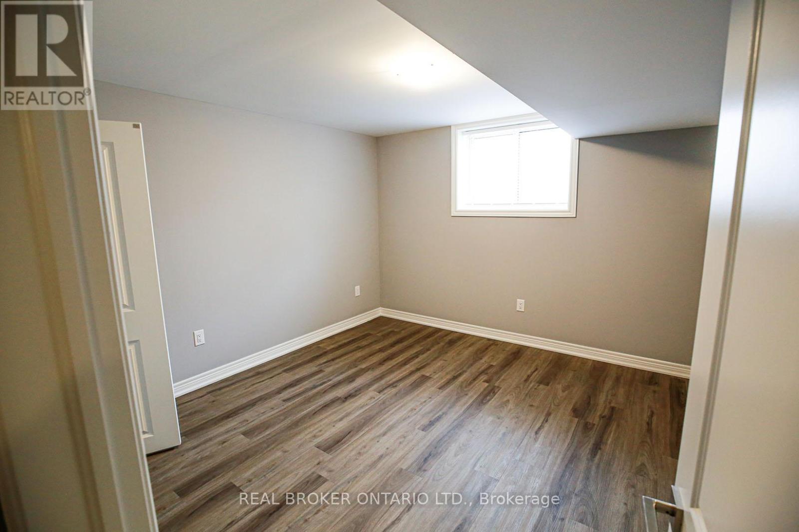 46 Pietz Avenue, Welland, Ontario  L3C 1Z5 - Photo 39 - X12941800