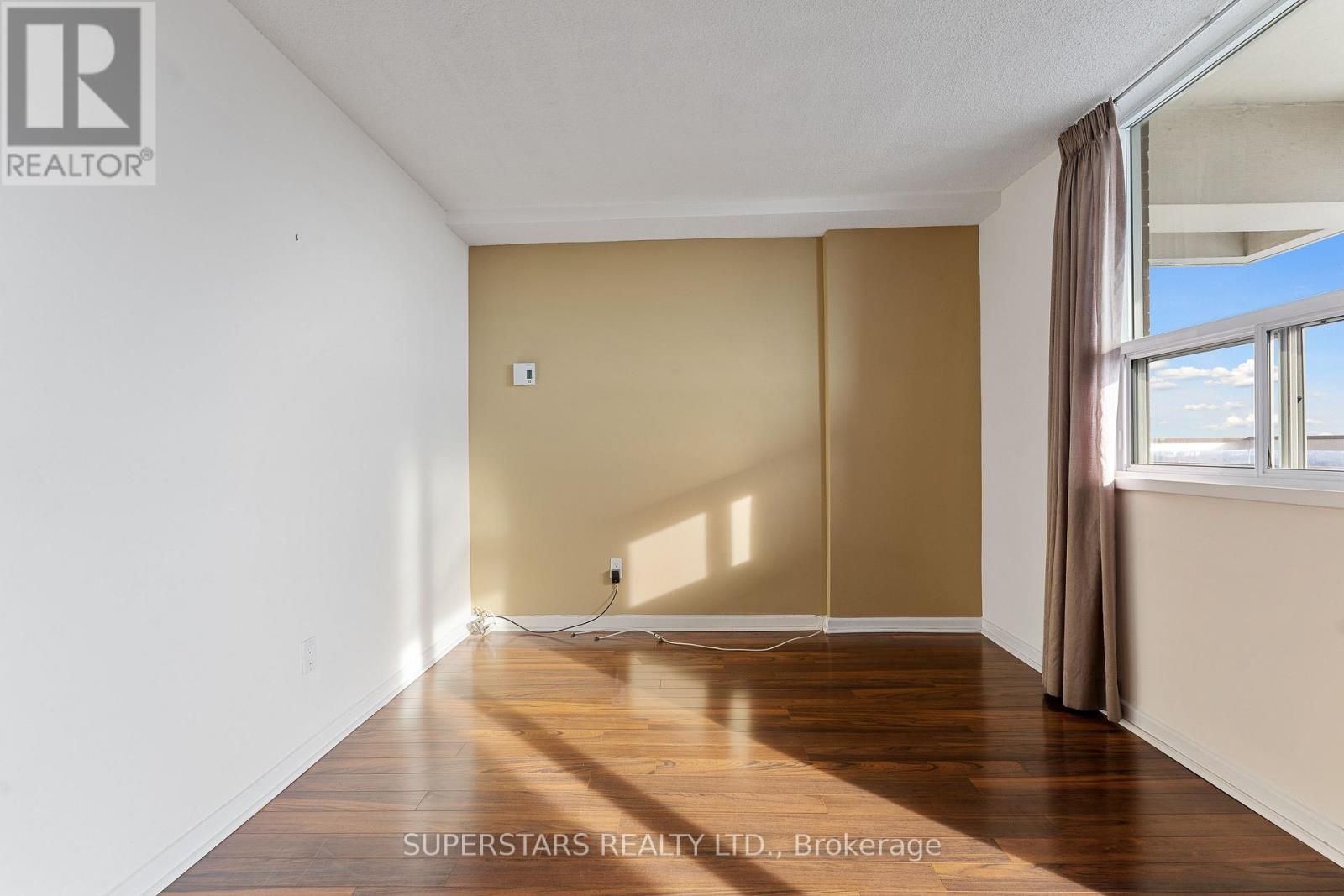 1407 - 1 Royal Orchard Boulevard, Markham, Ontario  L3T 3C2 - Photo 12 - N12941802