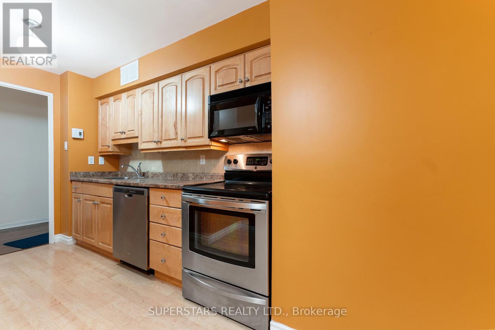 1407 - 1 Royal Orchard Boulevard, Markham, Ontario  L3T 3C2 - Photo 17 - N12941802