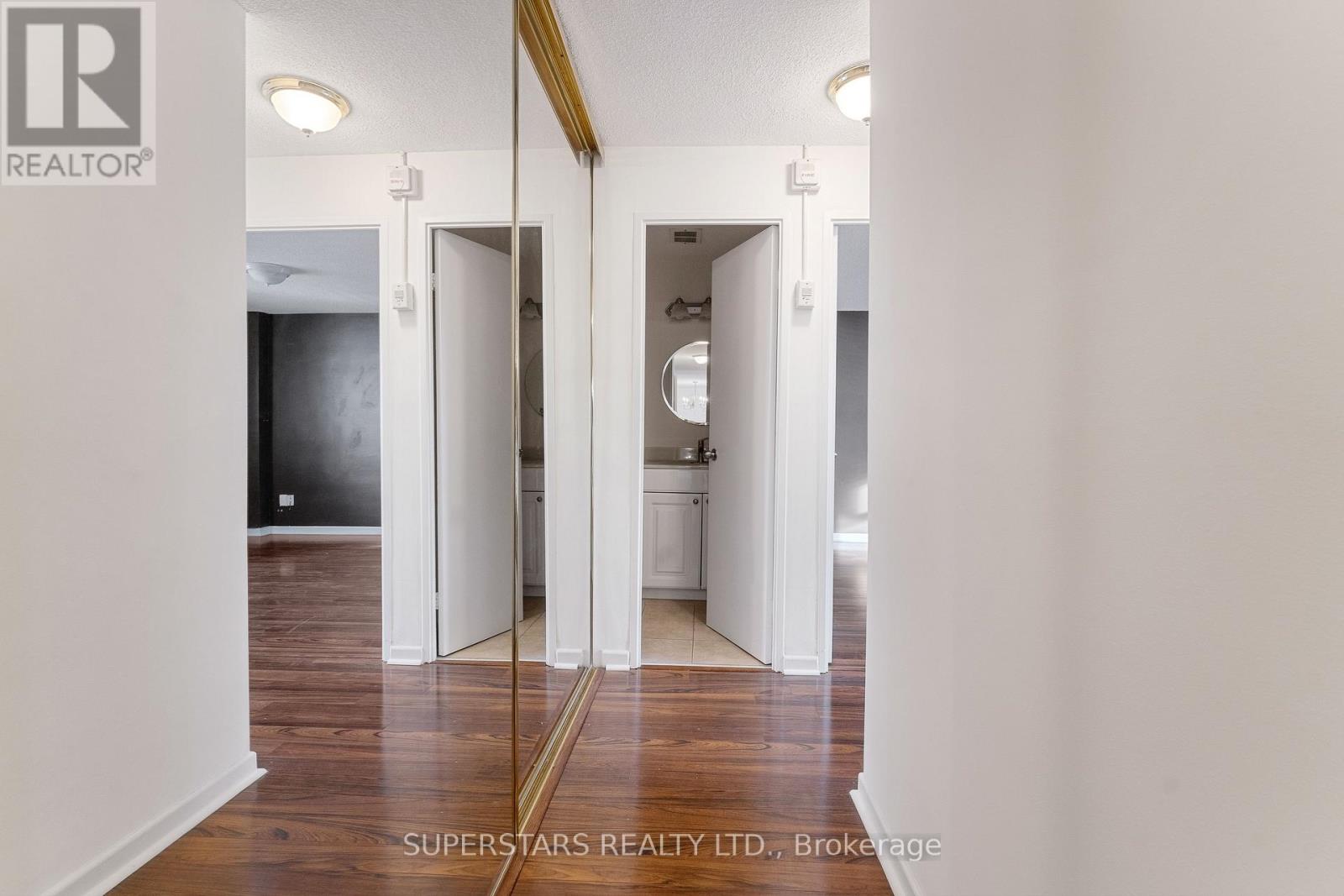 1407 - 1 Royal Orchard Boulevard, Markham, Ontario  L3T 3C2 - Photo 22 - N12941802