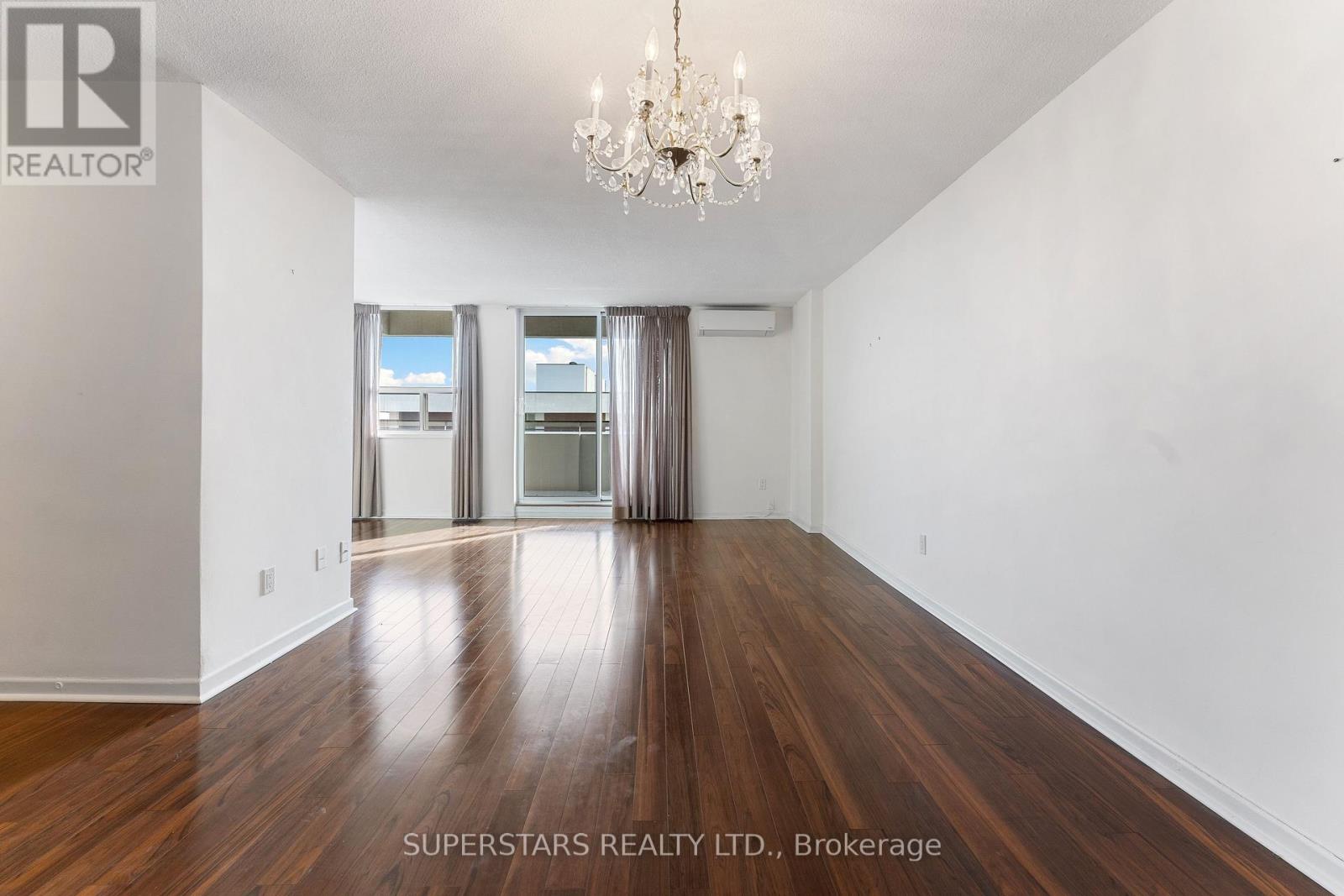 1407 - 1 Royal Orchard Boulevard, Markham, Ontario  L3T 3C2 - Photo 9 - N12941802