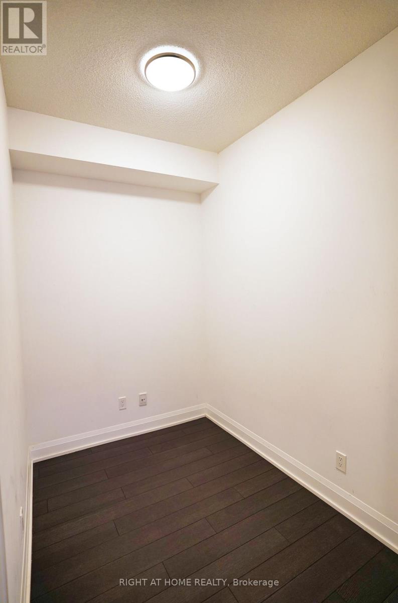 701 - 56 Annie Craig Drive, Toronto, Ontario  M8V 0C5 - Photo 6 - W12941808