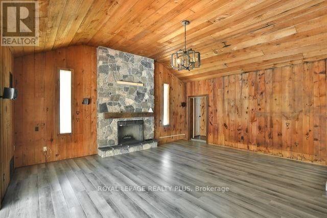 48 Birkbank Drive, Oakville, Ontario  L6J 4Y9 - Photo 11 - W12941820