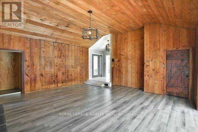 48 Birkbank Drive, Oakville, Ontario  L6J 4Y9 - Photo 12 - W12941820