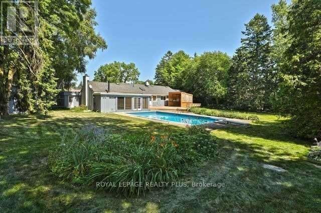 48 Birkbank Drive, Oakville, Ontario  L6J 4Y9 - Photo 3 - W12941820