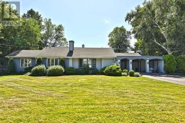 48 Birkbank Drive, Oakville, Ontario  L6J 4Y9 - Photo 5 - W12941820