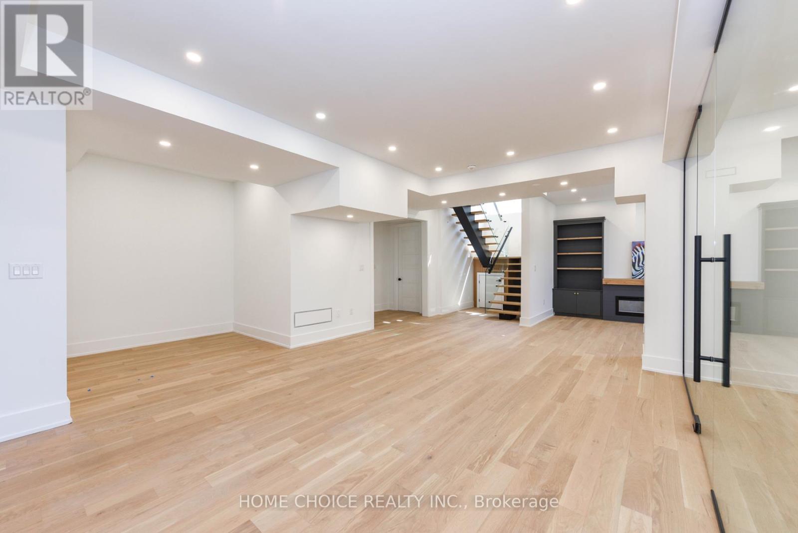 310 Tuck Drive, Burlington, Ontario  L7L 2R1 - Photo 28 - W12941830