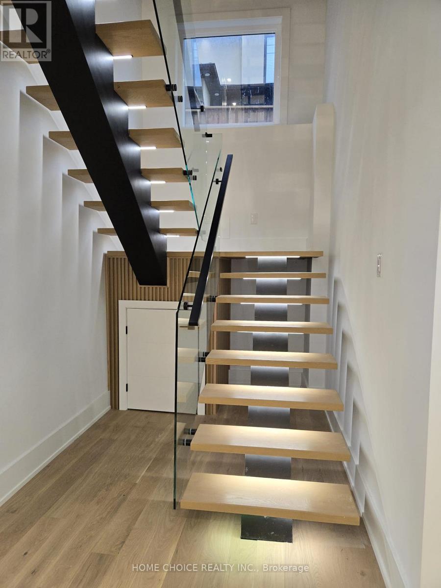 310 Tuck Drive, Burlington, Ontario  L7L 2R1 - Photo 35 - W12941830