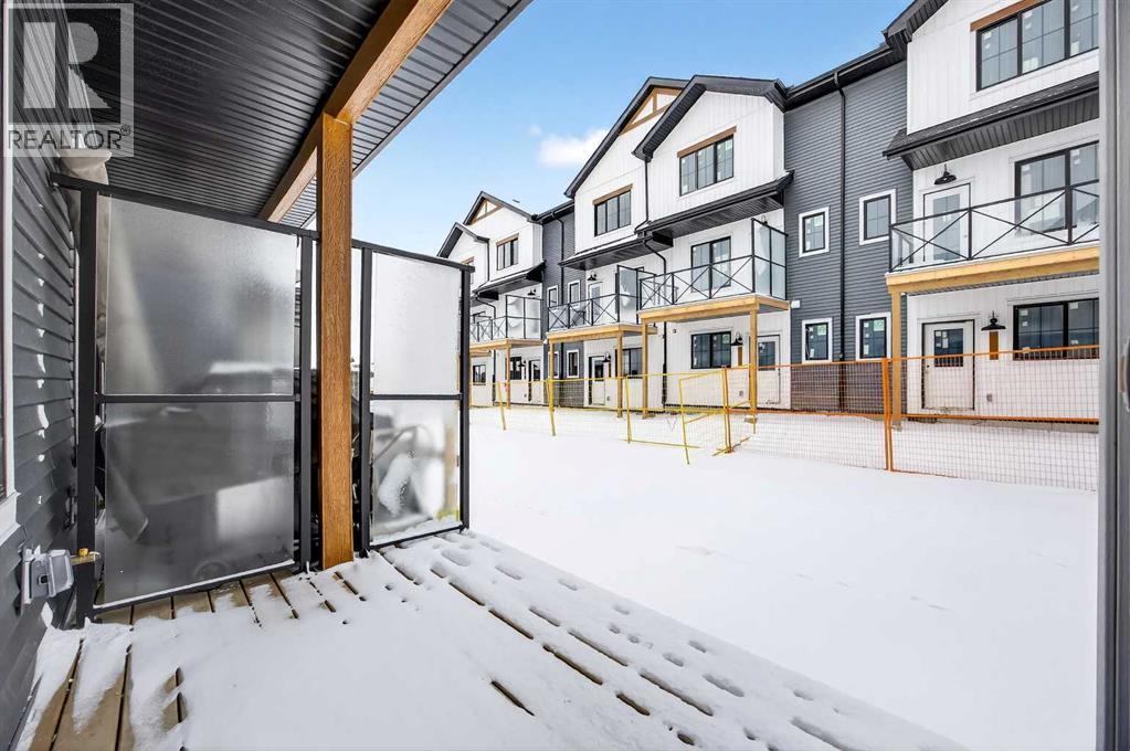 66 Creekside Way SW, Calgary, Alberta  T2X 6E2 - Photo 38 - A2292722