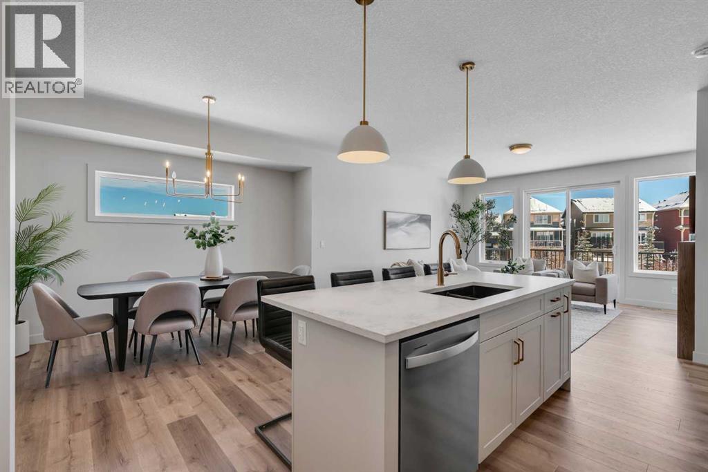 88 Sunrise Heath, Cochrane, Alberta  T4C 0H4 - Photo 14 - A2297489