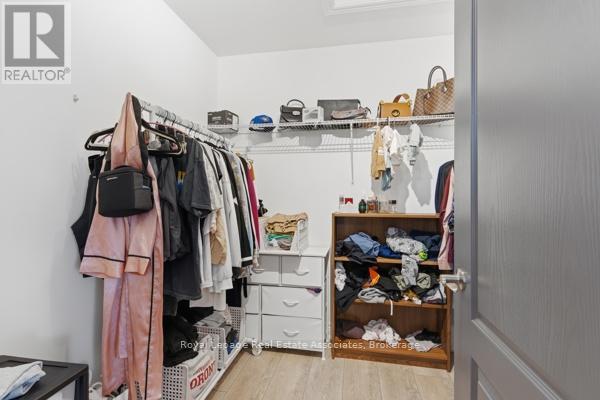 (Upper) - 3 Marshall Lane, St. Catharines, Ontario  L2P 0E8 - Photo 17 - X12941818