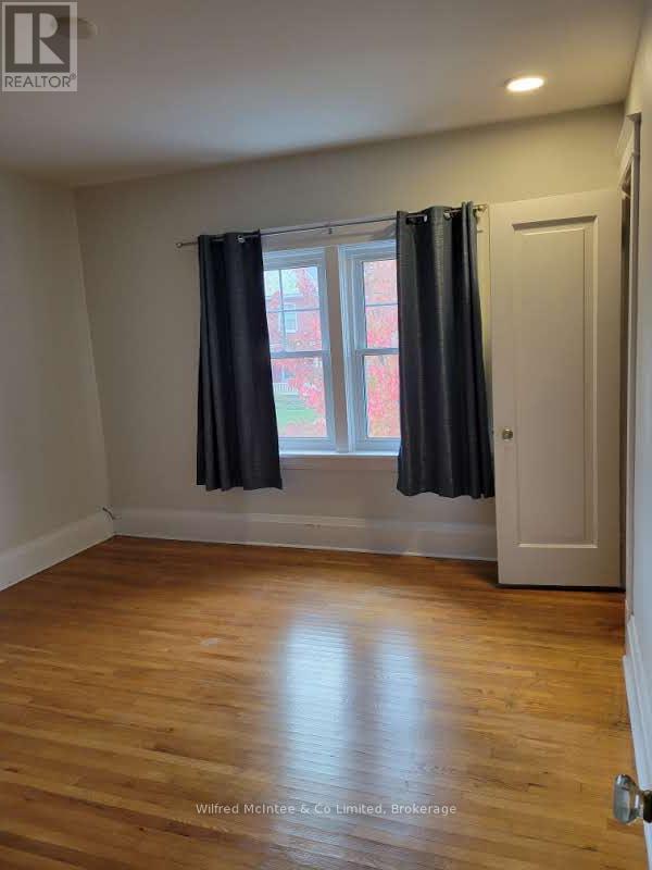 376 Lambton Street, West Grey, Ontario  N0G 1R0 - Photo 19 - X12566106