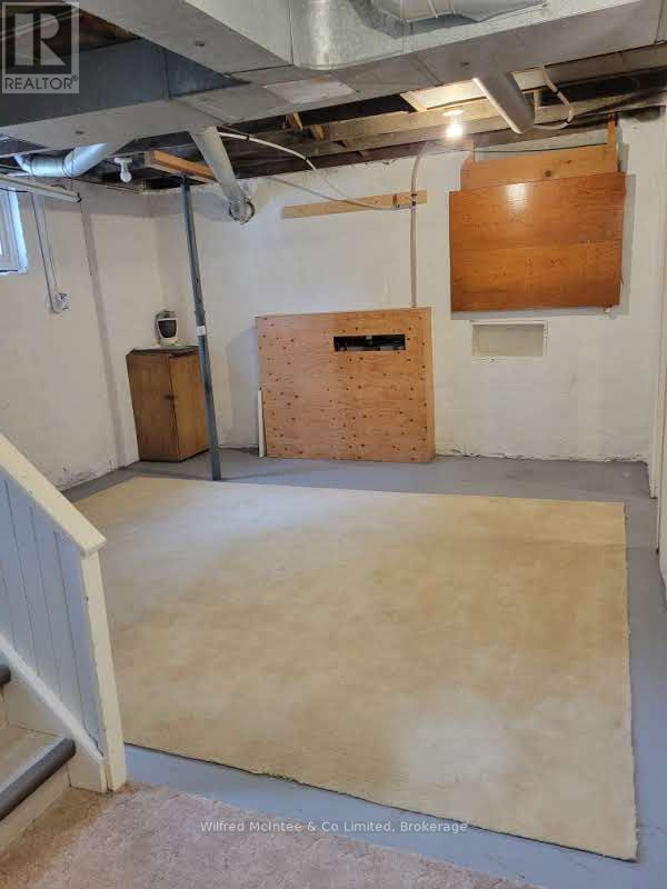 376 Lambton Street, West Grey, Ontario  N0G 1R0 - Photo 30 - X12566106