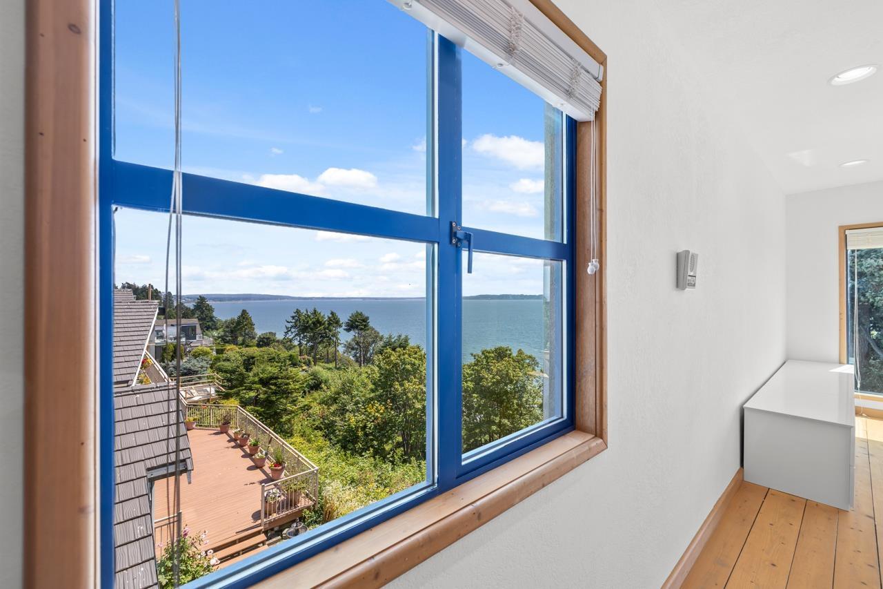 13102 13 Avenue, Surrey, British Columbia  V4A 1B8 - Photo 6 - R3092881