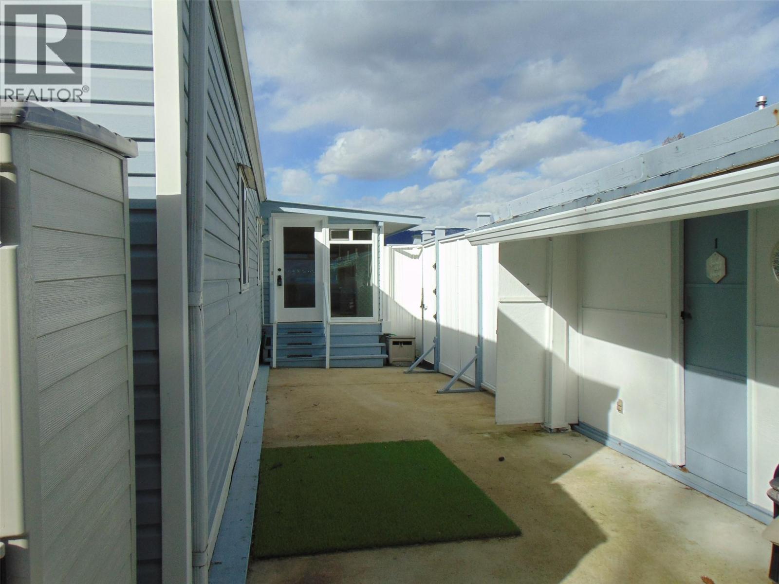 1420 Trans Canada Highway Highway Unit# 7, Sorrento, British Columbia  V0E 2W0 - Photo 35 - 10378752