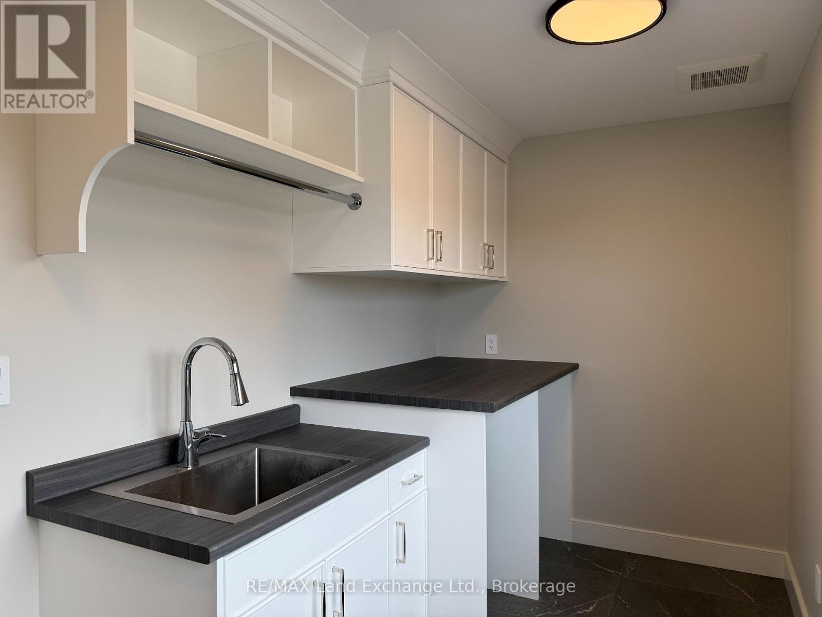 962 Bogdanovic Way, Huron-Kinloss, Ontario  N2Z 0H4 - Photo 18 - X12551532